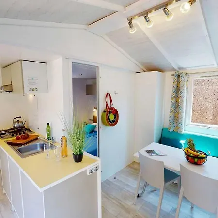Chalet 4 Etoiles - Efaabg Campsite