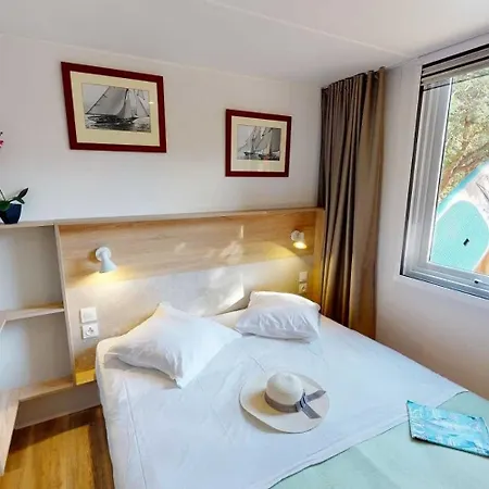 Chalet 4 Etoiles - Efaabg * Roquebrune-sur-Argens