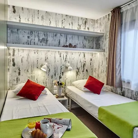 Campsite Chalet 4 Etoiles - Efaabg Roquebrune-sur-Argens